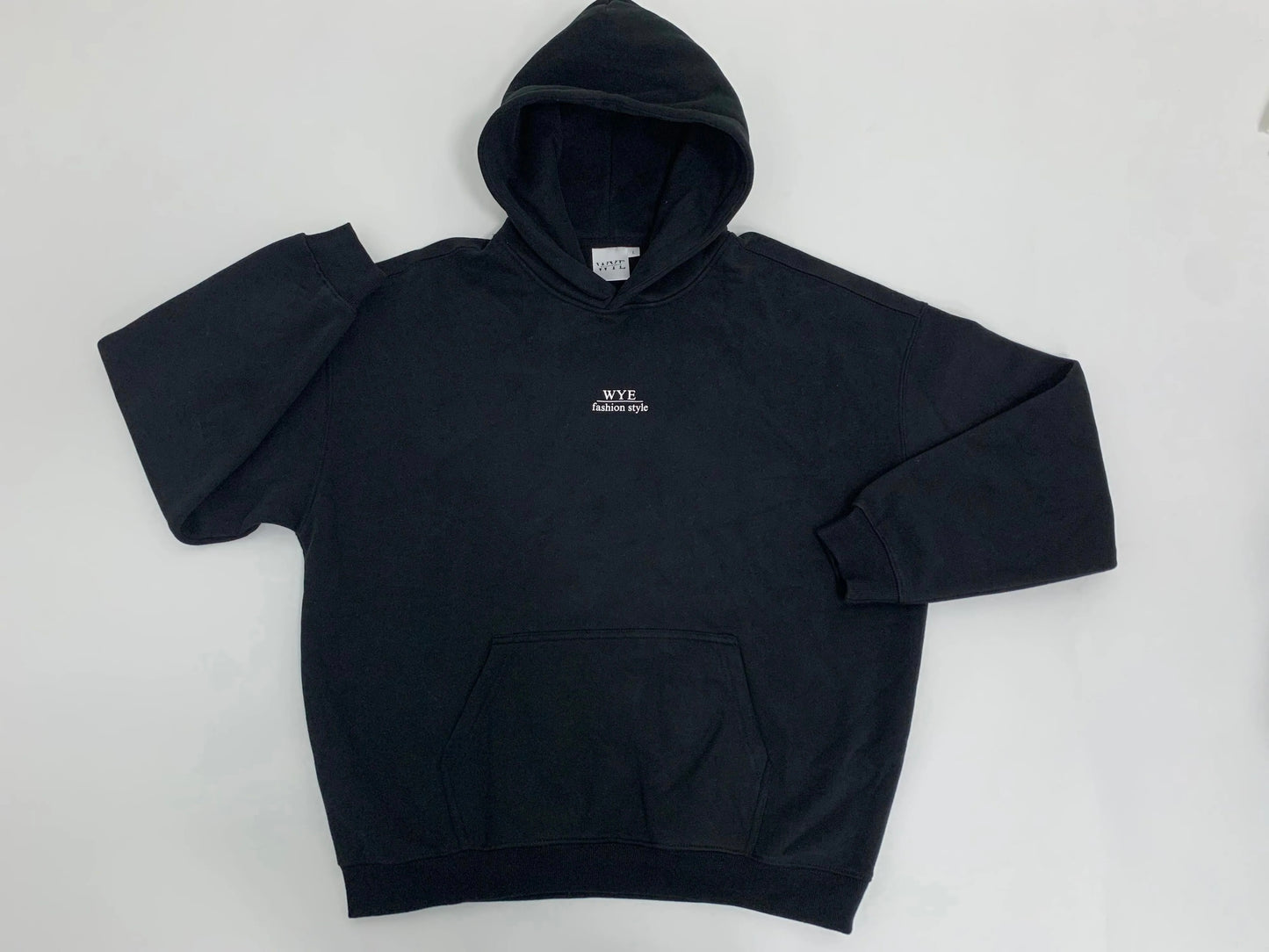 Black hoodie without backlogo
